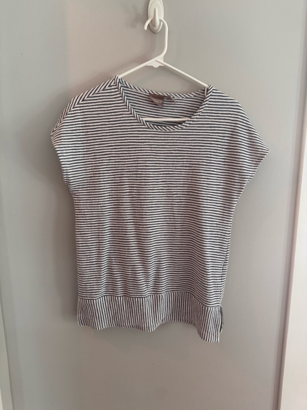 Chico's Black & White Striped Short Sleeve Top